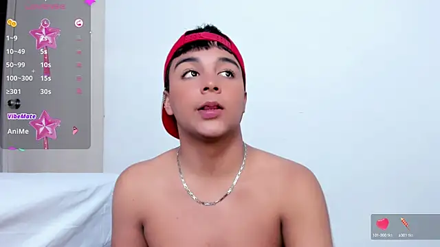 Snapshot of Seductivo_jr chatting on 02-02-25, 06:47 Seductivo jr online show from 02-02-25, 06:47