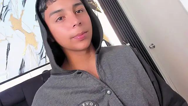 Seductivo jr online show from 03-22-26, 07:43