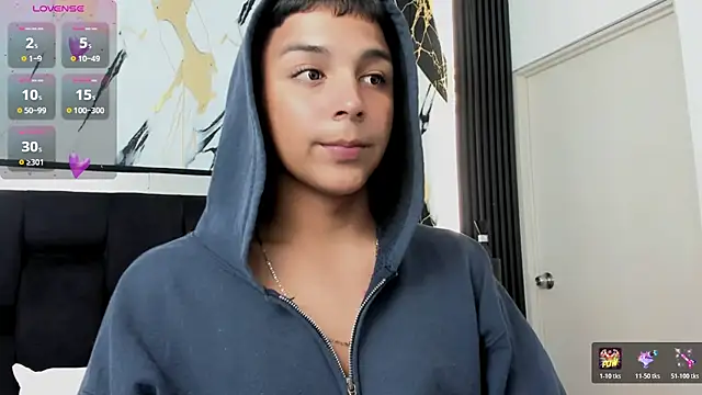 Snapshot of Seductivo_jr chatting on 02-08-26, 05:16 Seductivo jr online show from 02-08-26, 05:16