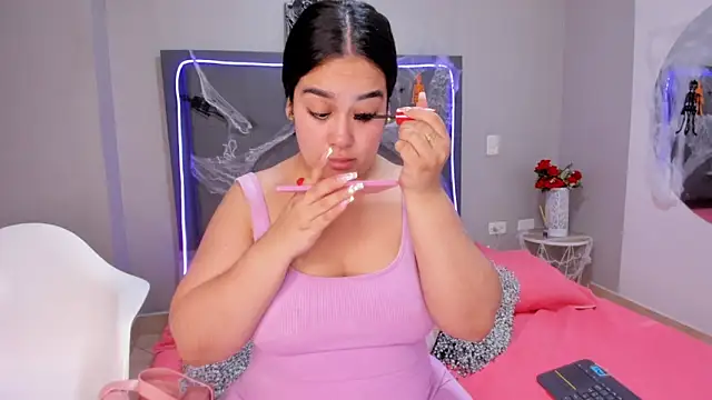 emma lye online show from 10-15-25, 08:17