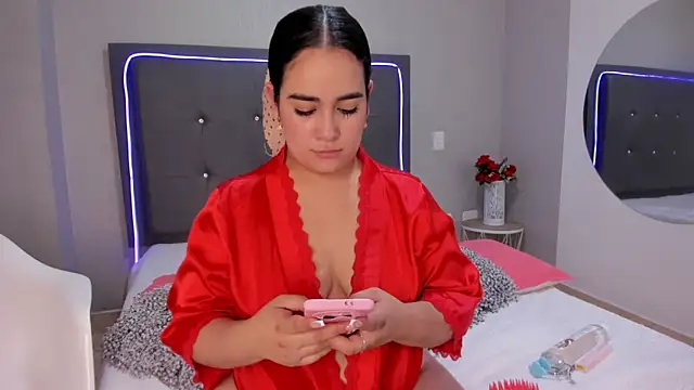 emma lye online show from 10-07-25, 11:50