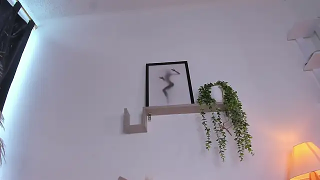 Abigail 29 online show from 01-05-26, 05:27