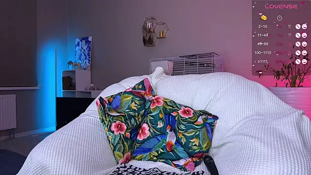 Tanya Acid online show from 05-10-26, 07:16