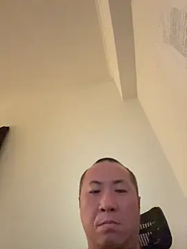 Snapshot of chih515 chatting on 10-25-25, 11:27 chih515 online show from 10-25-25, 11:27