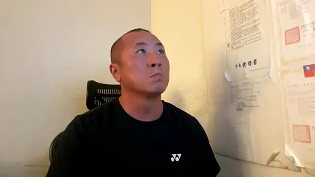 Snapshot of chih515 chatting on 12-23-25, 06:23 chih515 online show from 12-23-25, 06:23