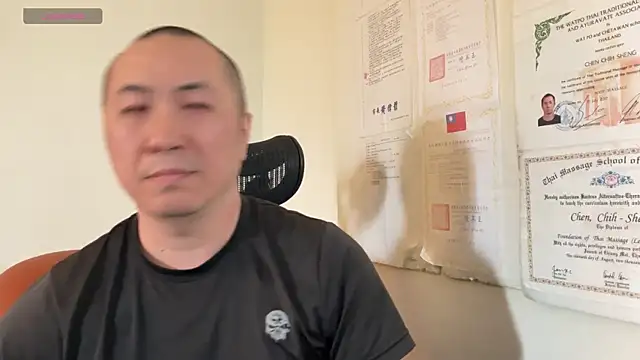 Snapshot of chih515 chatting on 02-20-25, 03:45 chih515 online show from 02-20-25, 03:45