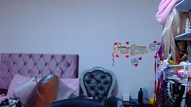 lanaqueen699 online show from 03-19-26, 12:16