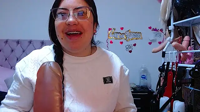 lanaqueen699 online show from 04-08-26, 12:17