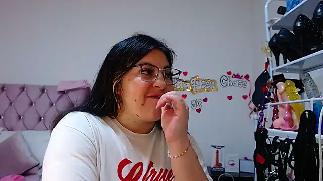 lanaqueen699 online show from 11-19-25, 02:39