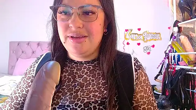 lanaqueen699 online show from 04-27-26, 04:05