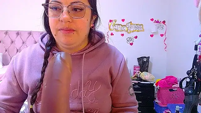 lanaqueen699 online show from 06-26-26, 12:22