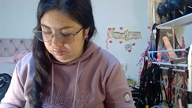 lanaqueen699 online show from 05-20-26, 12:24