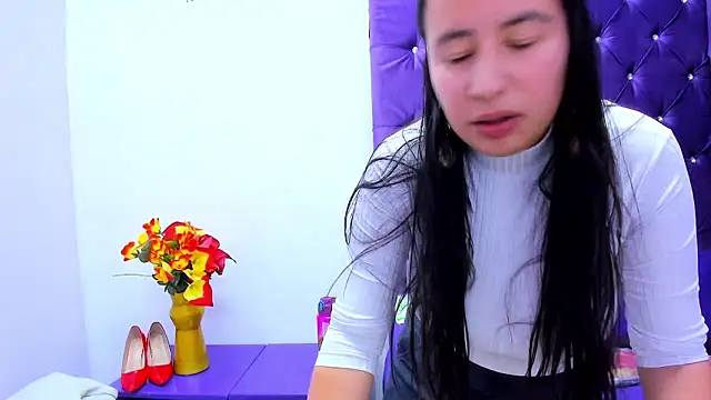 NaomyPrinces online show from 05-14-26, 02:47