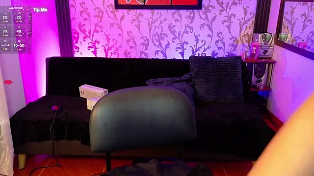 Hi Marceline online show from 04-21-26, 04:02