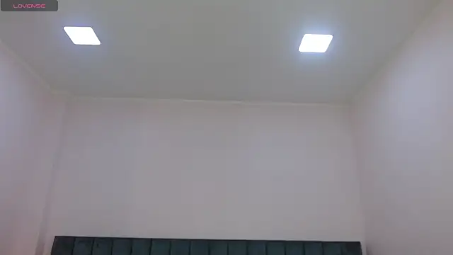 Snapshot of april_bunnyy chatting on 06-17-26, 08:52 april bunnyy online show from 06-17-26, 08:52