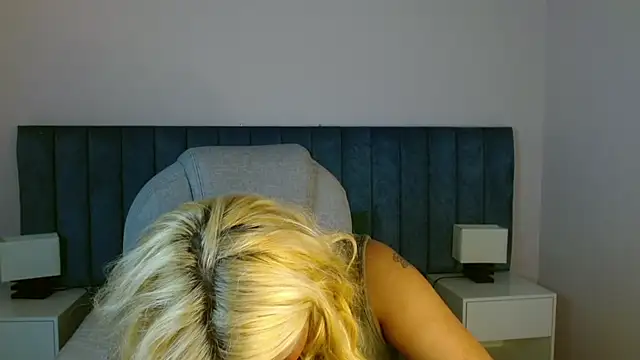 april bunnyy online show from 03-19-25, 07:06