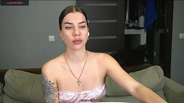 Alice melice online show from 03-10-26, 09:52