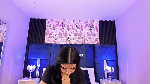 Larabrooks online show from 10-13-25, 07:15