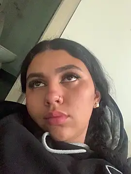 Larabrooks online show from 02-18-26, 06:04