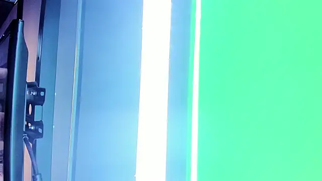 Larabrooks online show from 10-29-25, 07:13