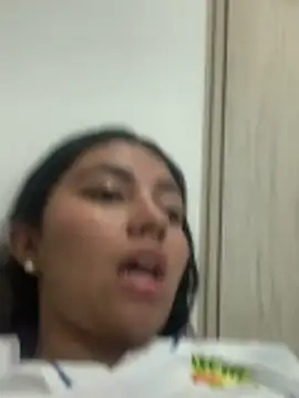 Larabrooks online show from 02-11-26, 05:46