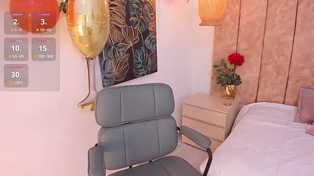 Katrina baurii online show from 09-29-25, 01:17