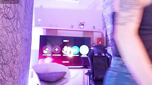 Melany Luv online show from 03-26-26, 08:51