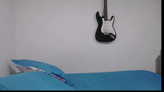 amydeepqueen online show from 04-10-26, 10:00