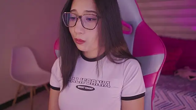 Sunny flower  online show from 01-07-26, 01:54