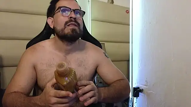 SbasTone Muscle online show from 01-09-26, 02:46