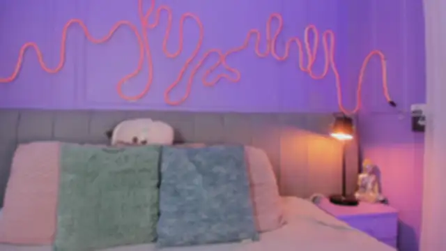 Mai higurashi online show from 10-10-25, 07:58