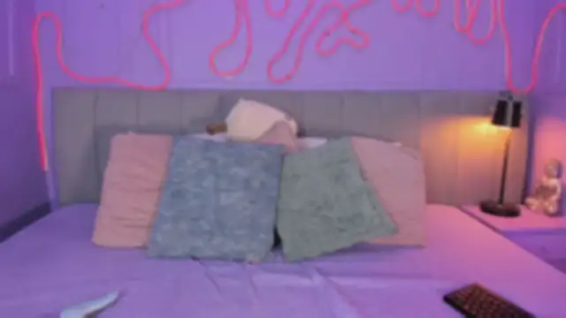 Mai higurashi online show from 11-28-25, 07:47