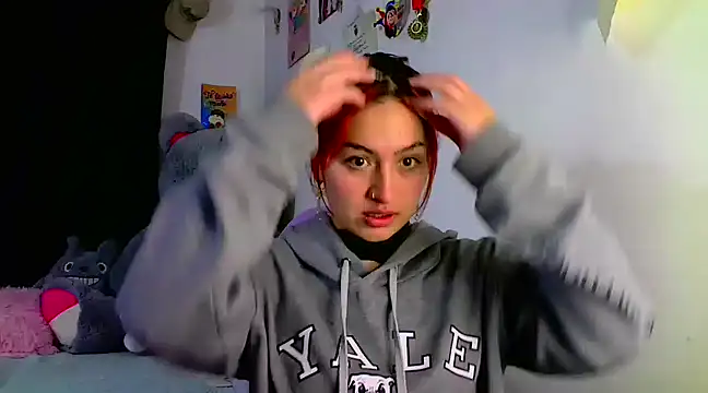 lucycherry   online show from 03-07-25, 04:02