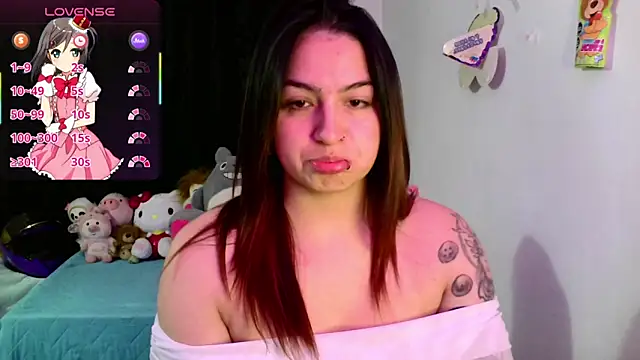 Snapshot of lucycherry__ chatting on 02-05-26, 07:37 lucycherry online show from 02-05-26, 07:37