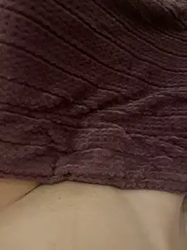 Snapshot of Meeedooo69 chatting on 03-10-26, 01:48 Meeedooo69 online show from 03-10-26, 01:48