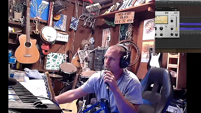 itsjameswebbscope online show from 09-22-25, 03:07