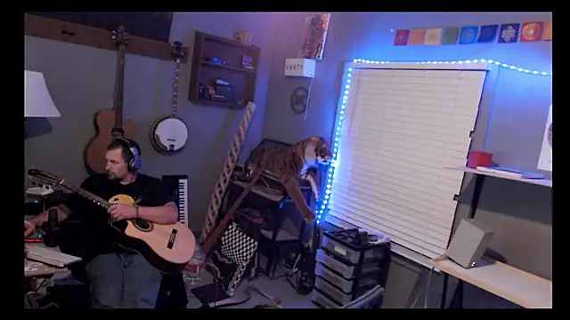 itsjameswebbscope online show from 05-04-26, 06:38