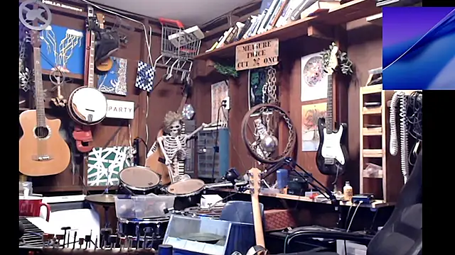 itsjameswebbscope online show from 10-01-25, 06:51