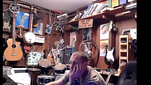 itsjameswebbscope online show from 09-25-25, 10:21