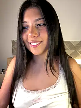 Snapshot of Maii_chan chatting on 12-03-25, 02:01 Maii chan online show from 12-03-25, 02:01