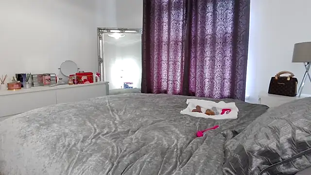 TanyaTaylor45 online show from 02-10-26, 01:10