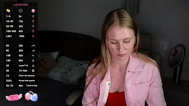 IsabelAllen online show from 06-15-26, 03:44