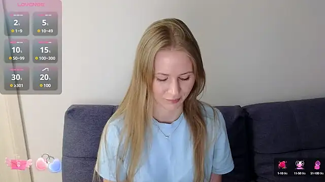 Snapshot of IsabelAllen chatting on 03-01-25, 11:50 IsabelAllen online show from 03-01-25, 11:50