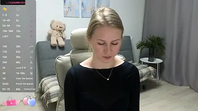 Snapshot of IsabelAllen chatting on 12-22-25, 09:53 IsabelAllen online show from 12-22-25, 09:53