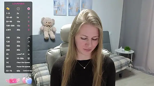 Snapshot of IsabelAllen chatting on 01-14-26, 10:41 IsabelAllen online show from 01-14-26, 10:41