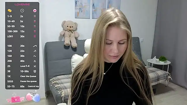 Snapshot of IsabelAllen chatting on 01-12-26, 10:11 IsabelAllen online show from 01-12-26, 10:11