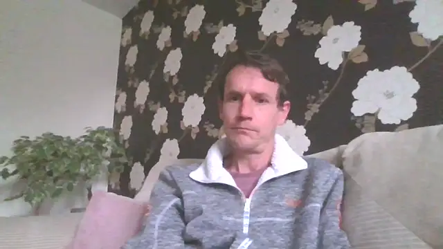 outdoorfun22 online show from 03-12-26, 03:05