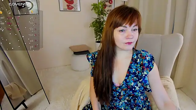 VanessaSmuth online show from 11-21-25, 01:59