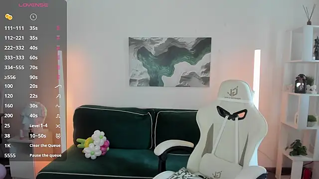 VanessaSmuth online show from 03-07-26, 06:09