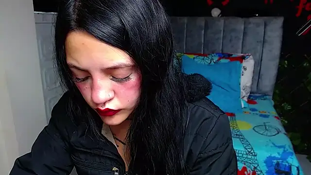 Violettasquirt online show from 05-19-26, 03:19